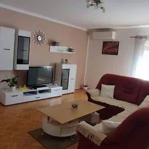 Eva , Rovinjsko Selo Kroatien